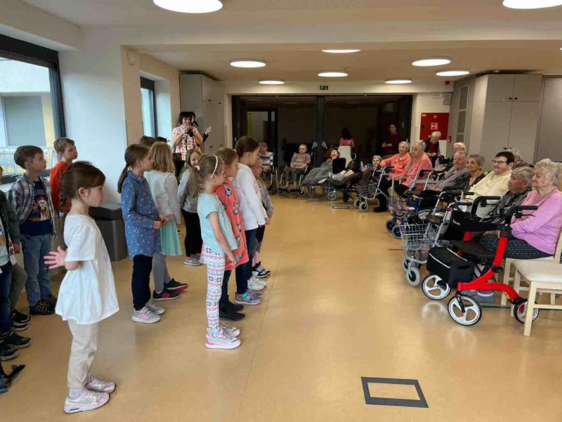 Návštěva v domově seniorů 2.A